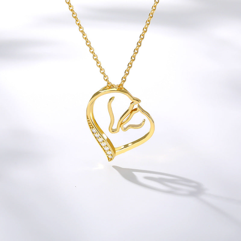 Heart pendant necklace
