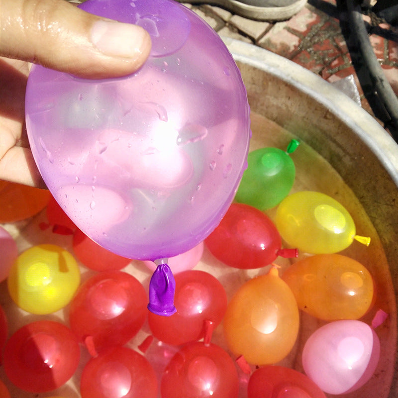 Water balloons in assorted colours