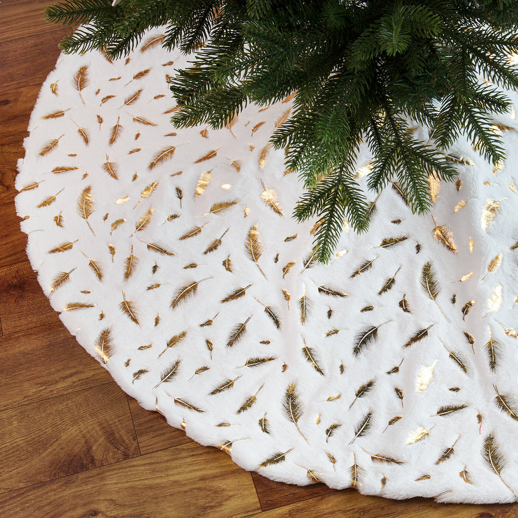White plush Christmas tree skirt - view 2