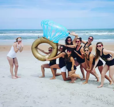 Giant Diamond Ring Pool Float - Inflatable 140cm