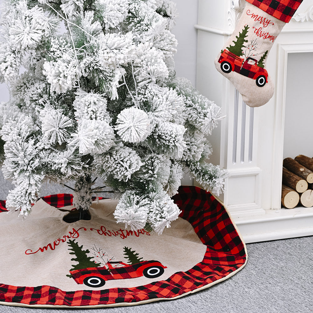 Buffalo plaid Christmas tree skirt - view 3