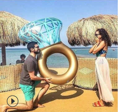 Giant Diamond Ring Pool Float - Inflatable 140cm